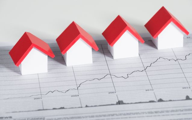 Annual house price growth rises to 2.1%